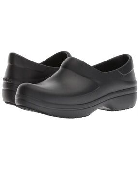 Crocs | Neria